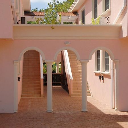 סנט ג'יימס Sandy Bliss Condominiums מראה חיצוני תמונה